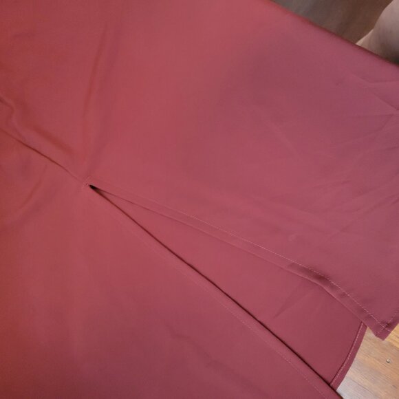 Rangoli Burgundy Wine Red Tea/Calf Length Straight Skirt - Picture 6 of 13